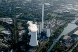 Industrieschornsteine aus der Luft