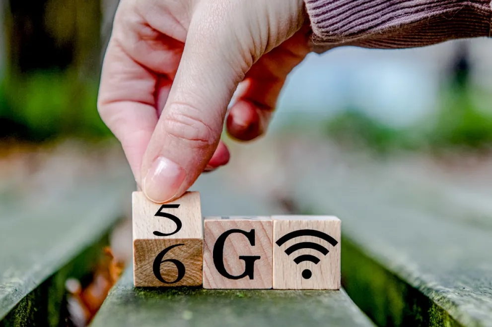 Würfen mit der Aufrschrift 6G