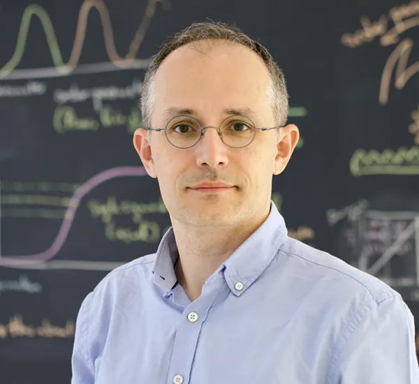 Porträt F. Omer Ilday